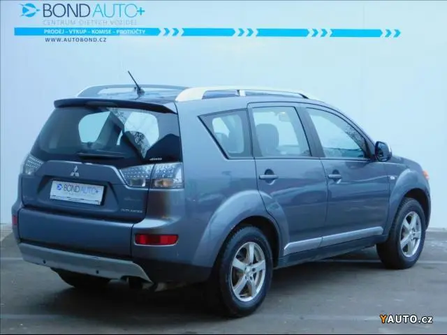 Mitsubishi Outlander Outlander 2.4 Intense Lux 6