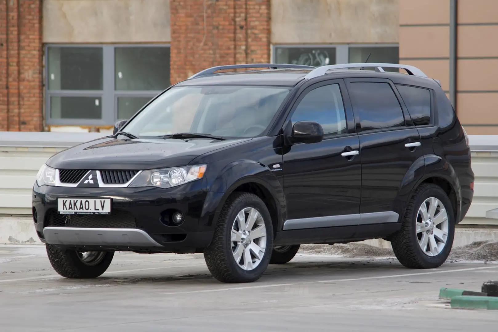 Mitsubishi Outlander Outlander 2.4 Intense Plus 2
