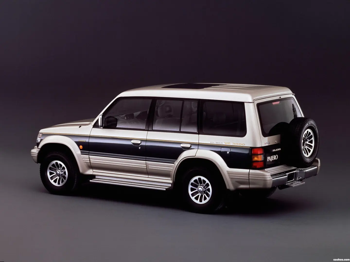 Mitsubishi Pajero Pajero 2.3 2