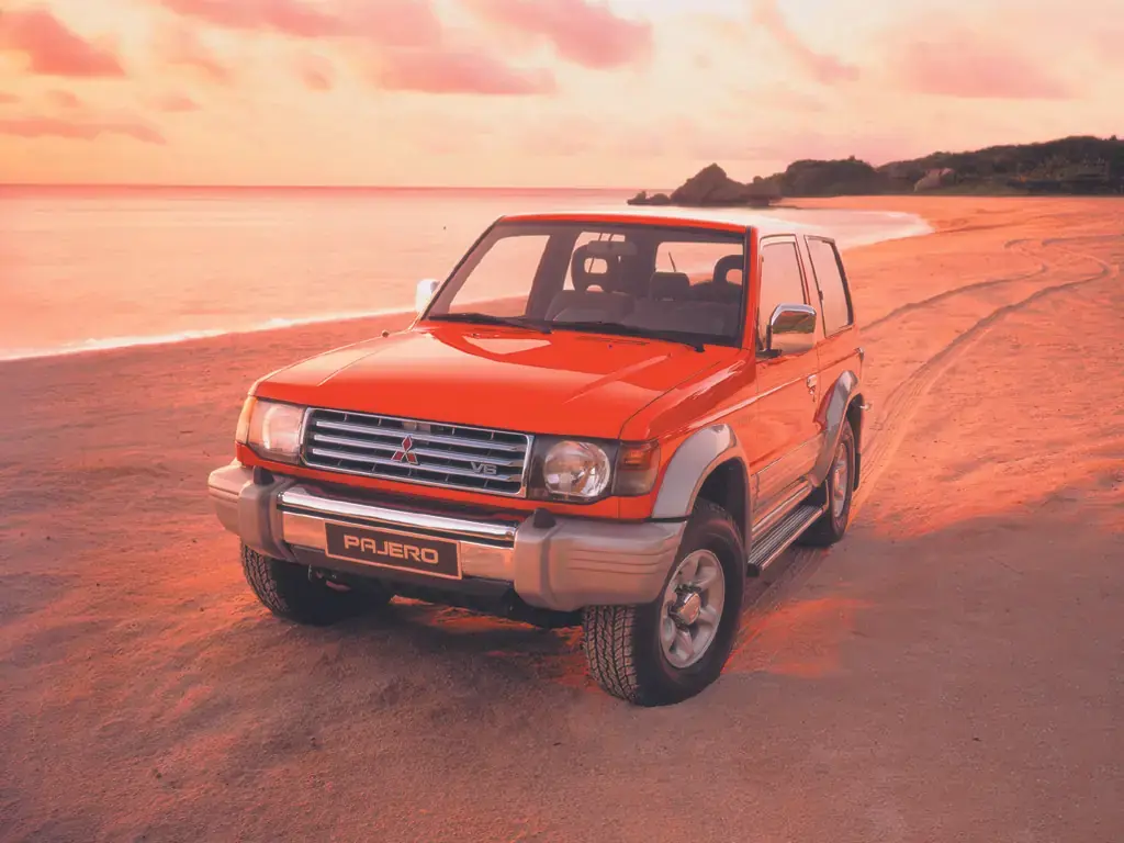 Mitsubishi Pajero Pajero 2.3 4