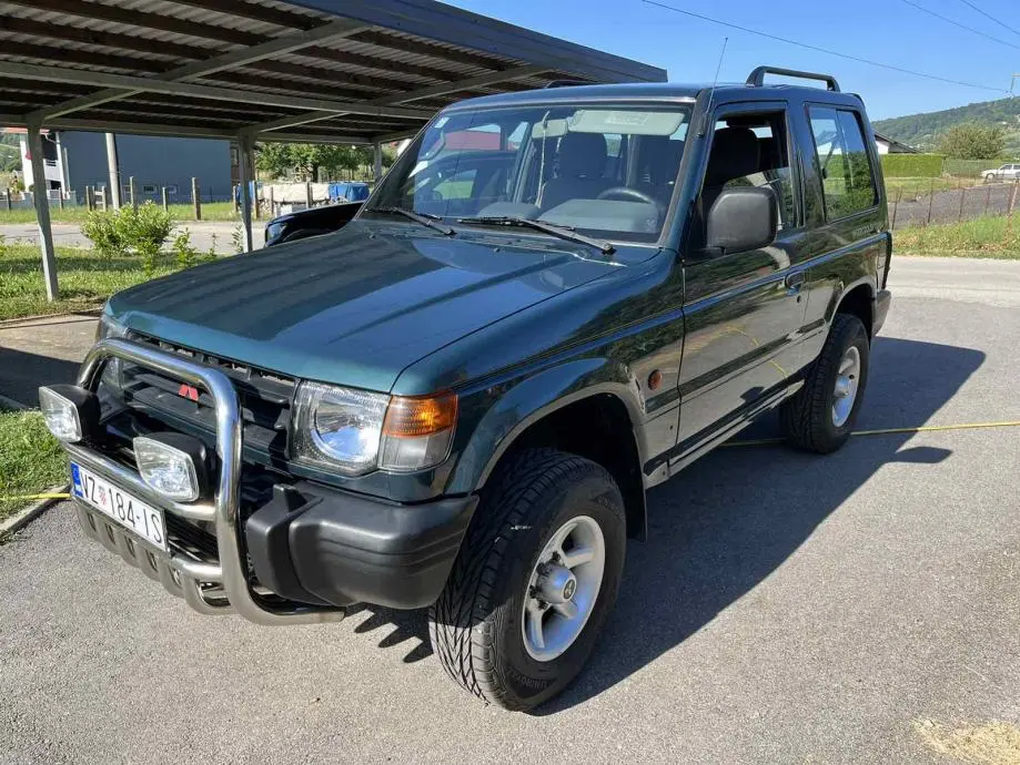 Mitsubishi Pajero Pajero 2.5 TD GL 2