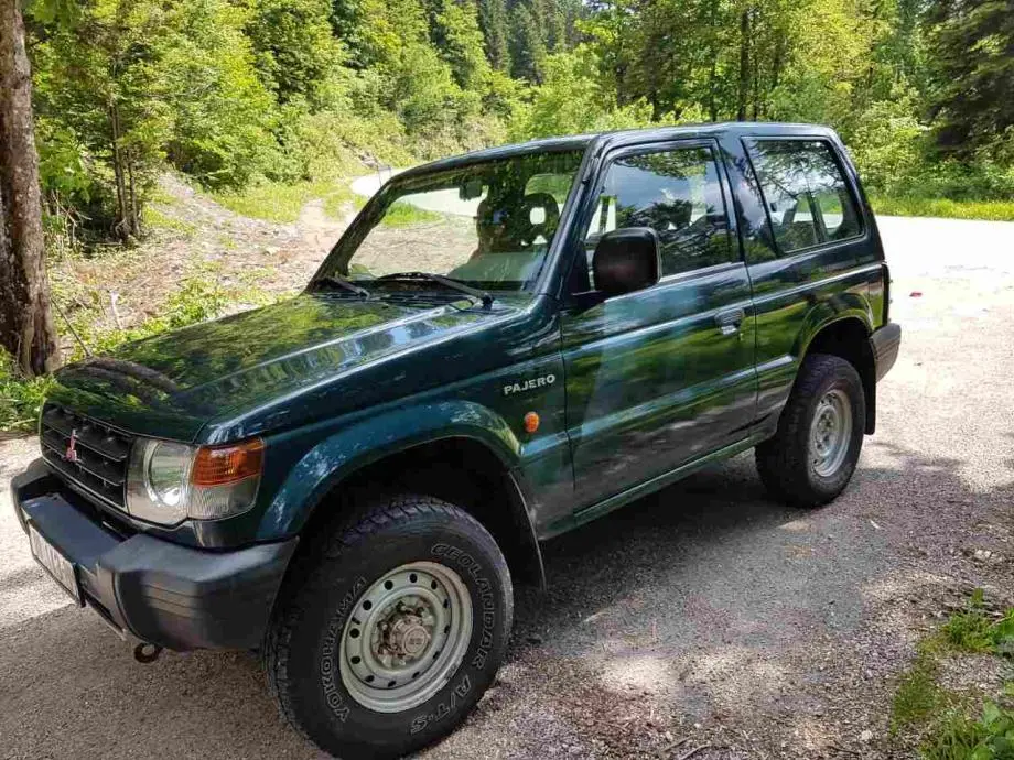 Mitsubishi Pajero Pajero 2.5 TD GL 1