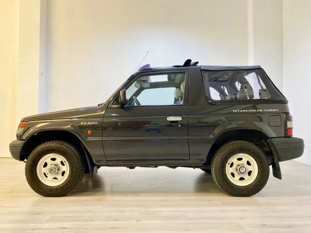 Mitsubishi Pajero Pajero 2.5 TD GLX 2