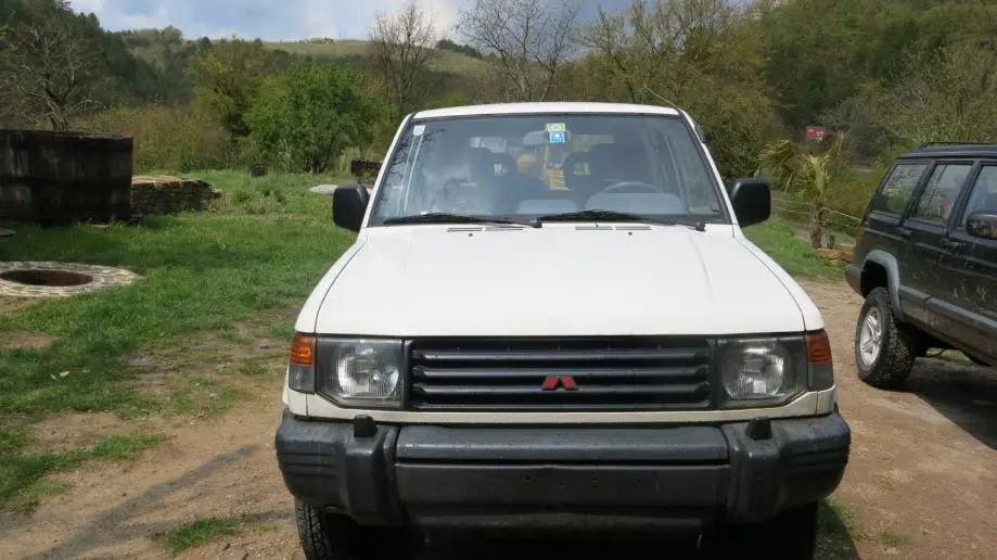 Mitsubishi Pajero Pajero 2.5 TD GLX 6