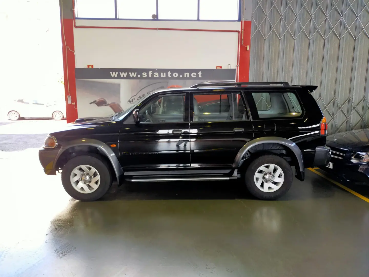 Mitsubishi Pajero Pajero 2.5 TD Wagon GL 3