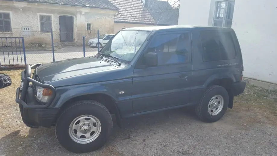 Mitsubishi Pajero Pajero 2.5 TD Wagon GLX 6