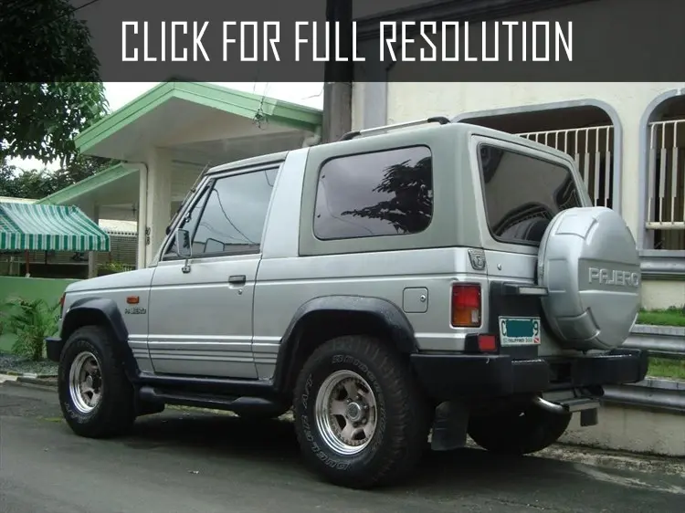 Mitsubishi Pajero Pajero 2.6 7