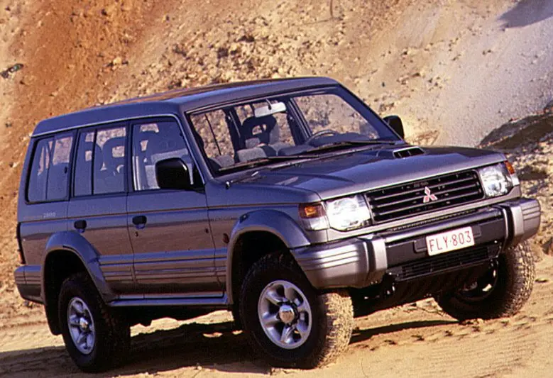 Mitsubishi Pajero Pajero 2.5 TD GL 0