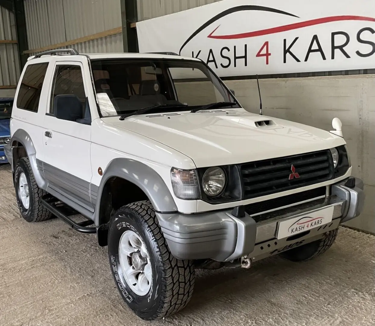 Mitsubishi Pajero Pajero 3.0 V6 24V Wagon GLS 6