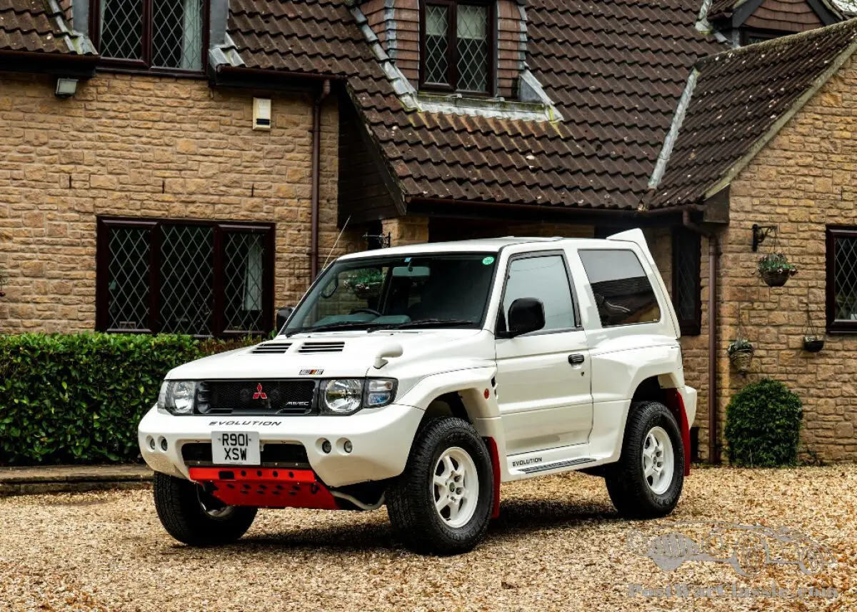 Mitsubishi Pajero Pajero 3.0 V6 24V Wagon GLS 4