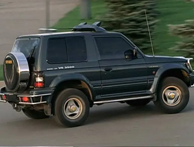 Mitsubishi Pajero Pajero 3.0 V6 Wagon GLS 5