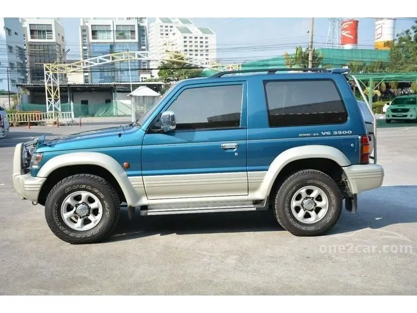 Mitsubishi Pajero Pajero 3.0 V6 Wagon GLS 5