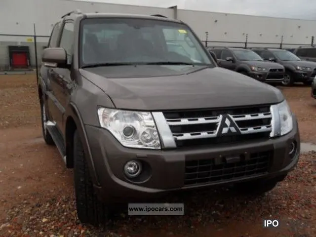 Mitsubishi Pajero Pajero 3.2 DI-D Instyle 6