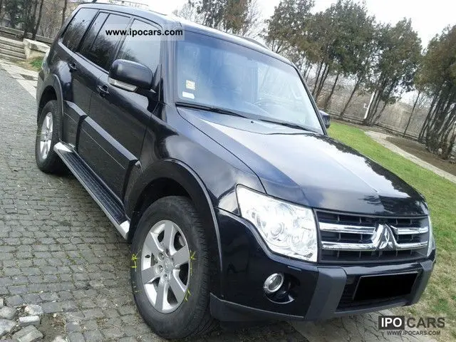 Mitsubishi Pajero Pajero 3.2 DI-DC Instyle 6