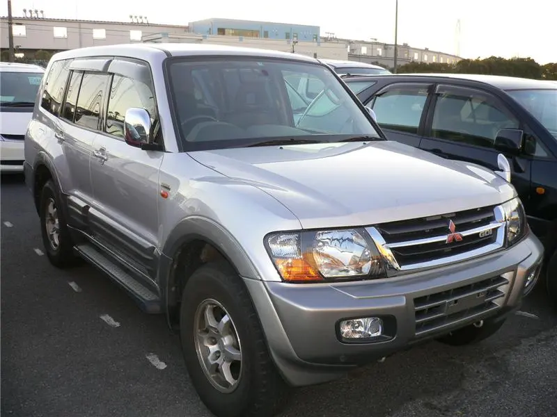 Mitsubishi Pajero Pajero 3.5 GDI GLS 5