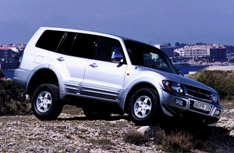 Mitsubishi Pajero Pajero 3.5 GDI GLS 1