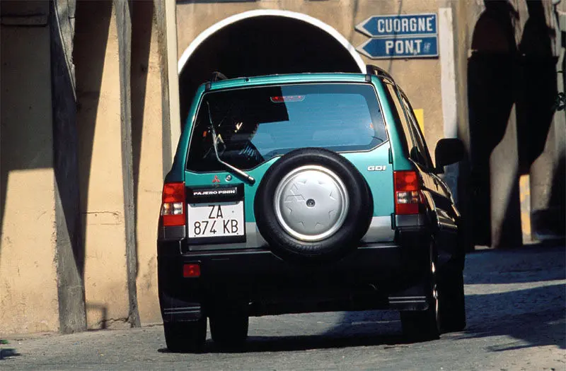 Mitsubishi Pajero Pajero Pinin 2.0 GDI Wagon GLX 6
