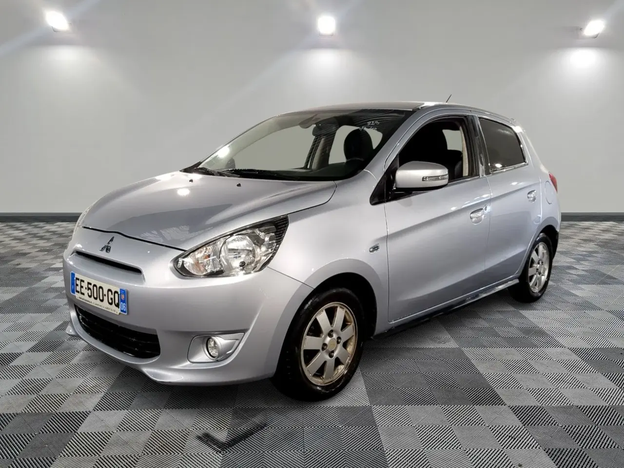 Mitsubishi Space Star Space Star 1.2 MIVEC Intense CVT 2