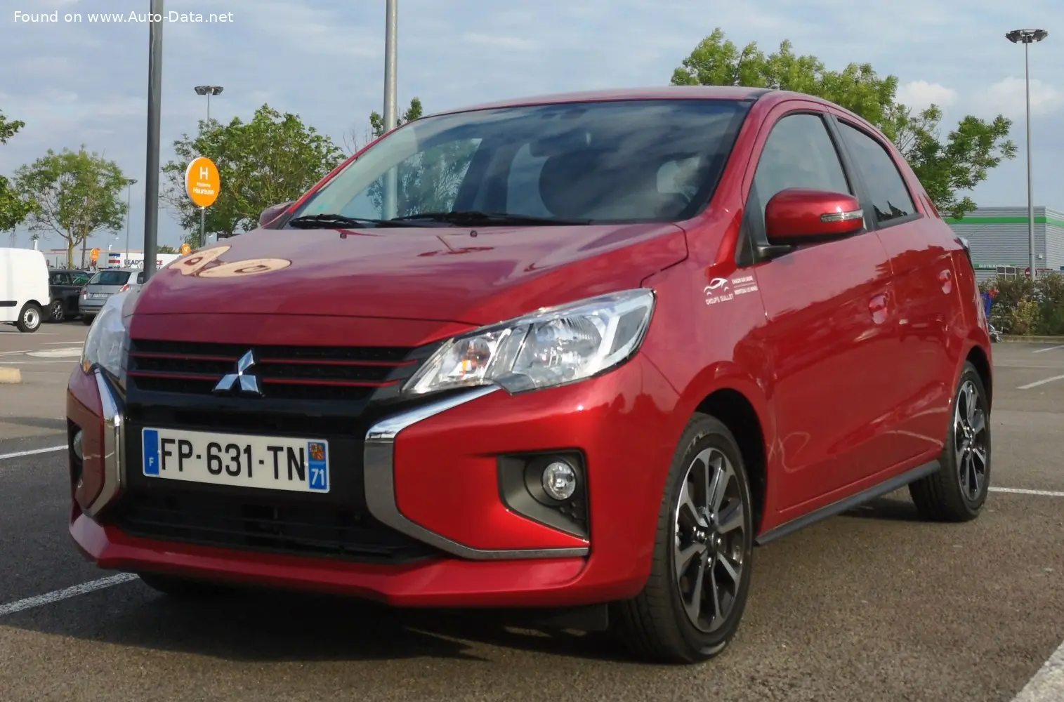 Mitsubishi Space Star Space Star 1.2 MIVEC Intense CVT 3