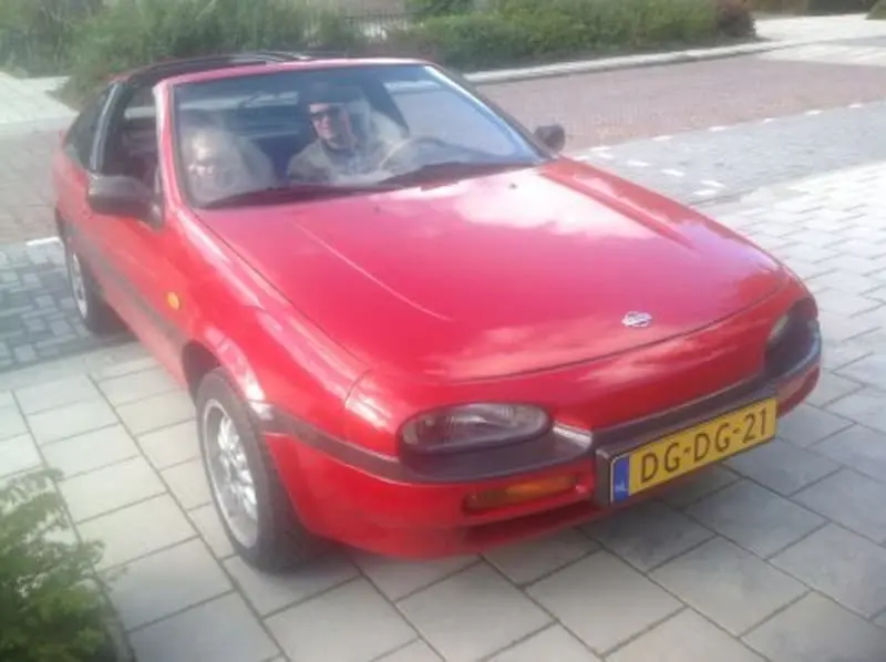 Nissan  100 NX 1.6 4