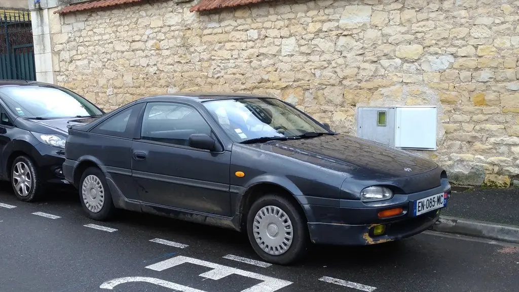 Nissan  100 NX 1.6 2