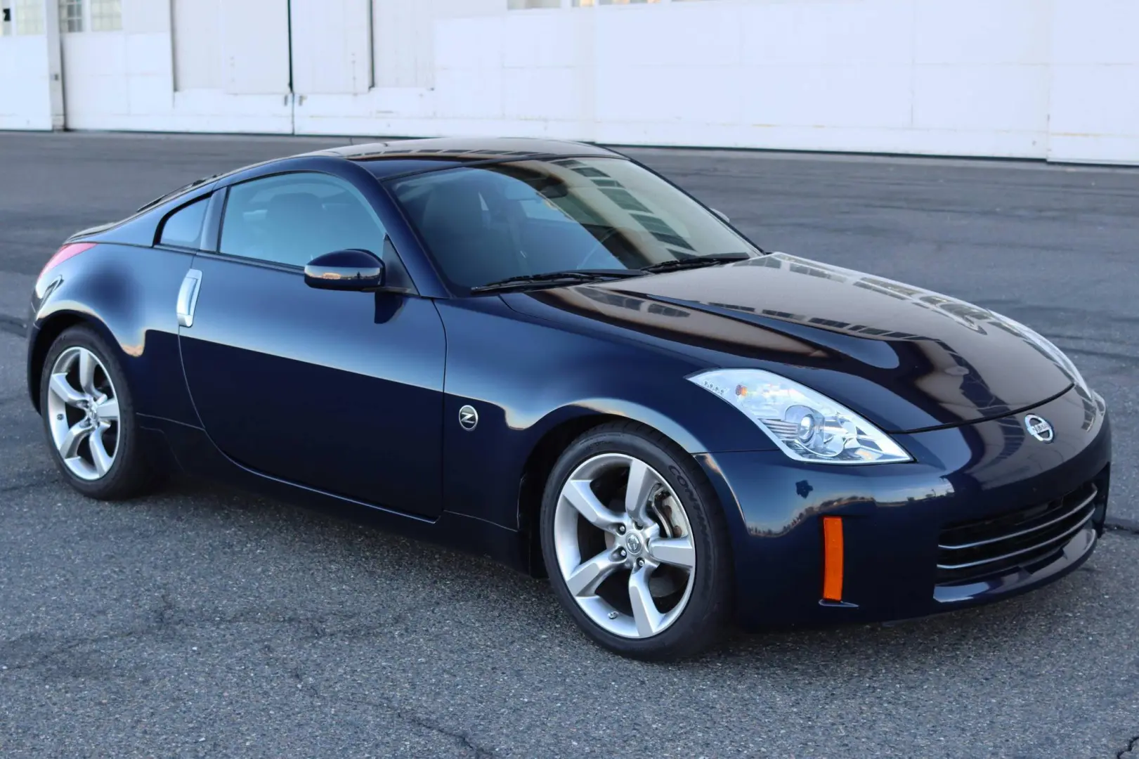 Nissan  350Z 3.5 V6 1