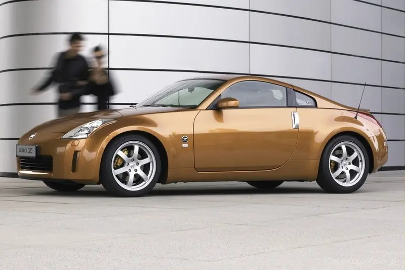 Nissan  350Z 3.5 V6 Base 1