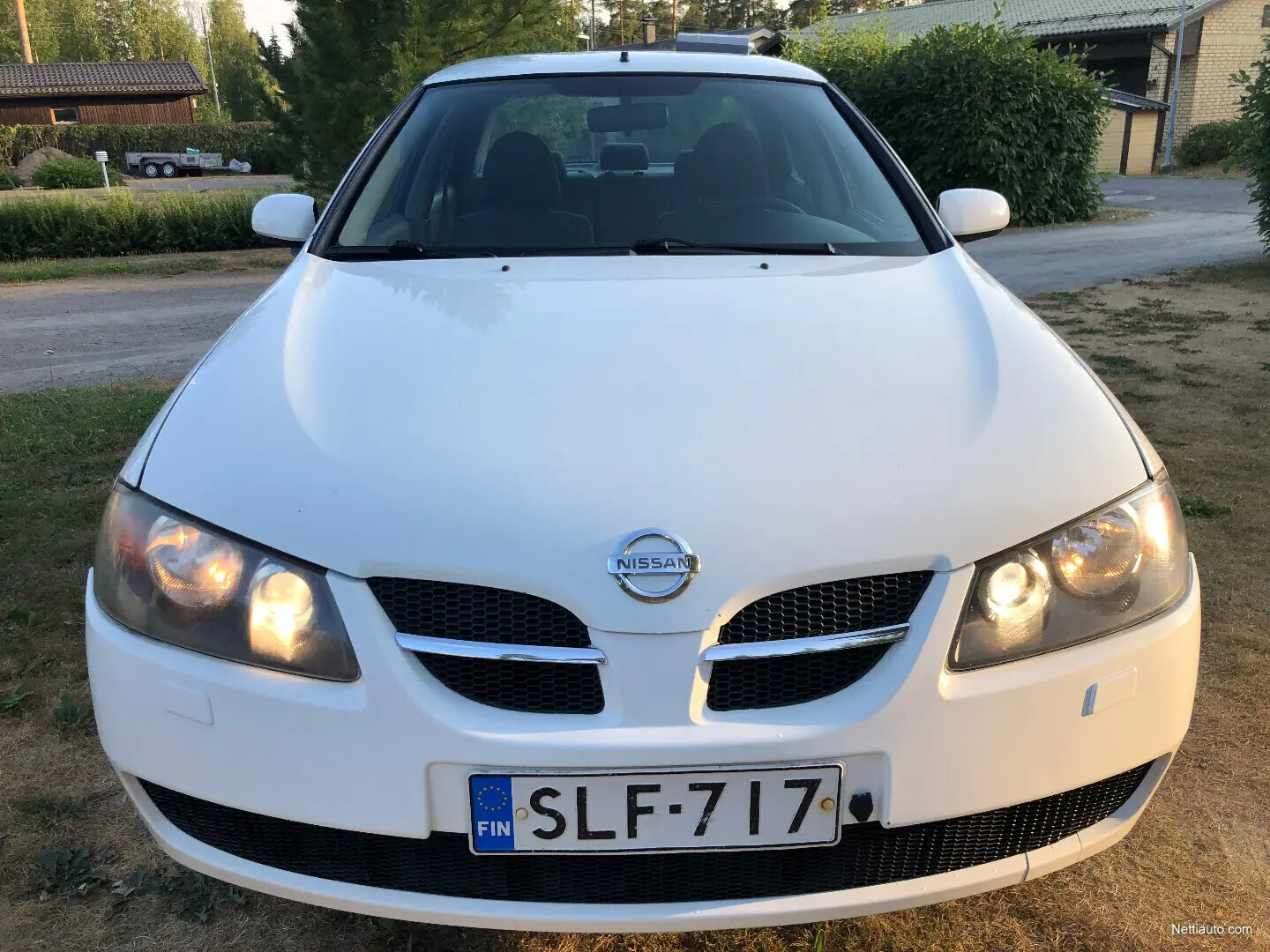 Nissan Almera Almera 1.5 Visia 2