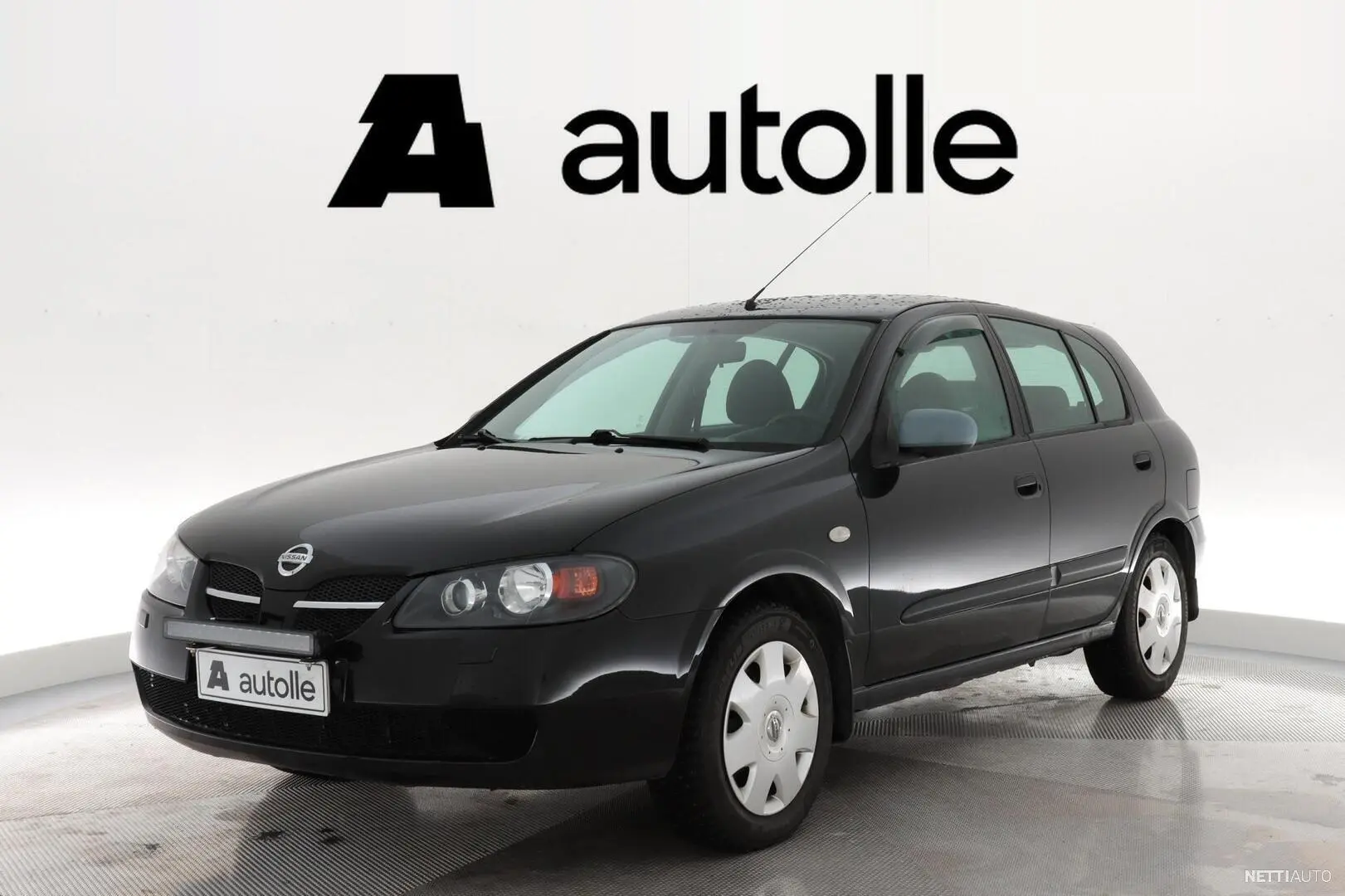 Nissan Almera Almera 1.5 Visia Plus 2