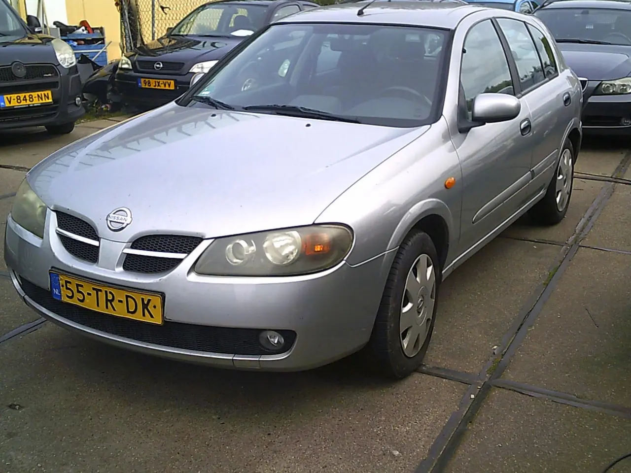 Nissan Almera Almera 1.5 Visia 3