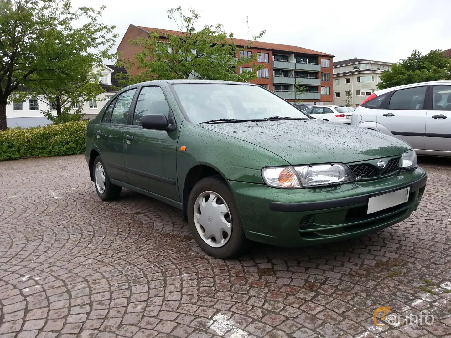 Nissan Almera Almera 1.6 GX 0