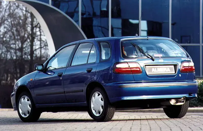 Nissan Almera Almera 1.4 S 4