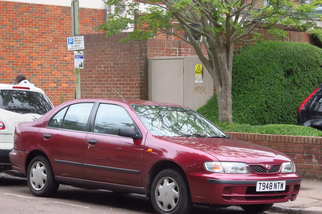 Nissan Almera Almera 1.6 GX 6
