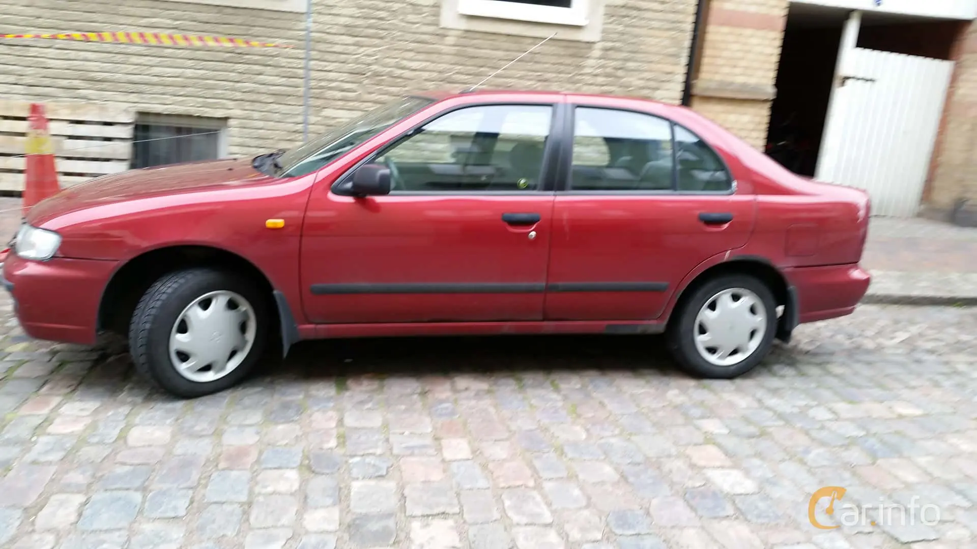 Nissan Almera Almera 1.6 SLX 4