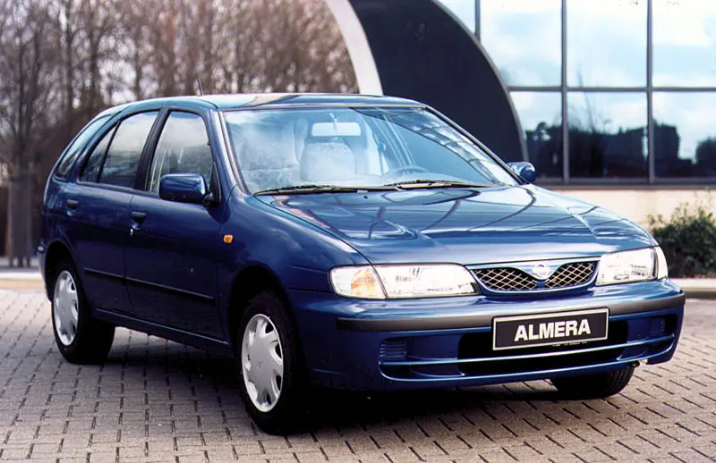 Nissan Almera Almera 1.6 SR 2