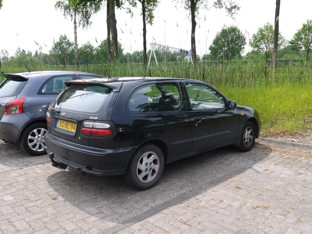 Nissan Almera Almera 1.6 SR 3