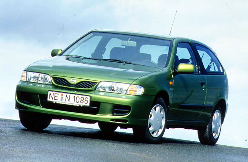 Nissan Almera Almera 1.6 SR 4