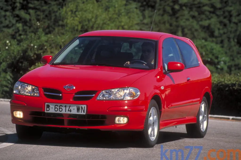 Nissan Almera Almera 1.8 Luxury 4