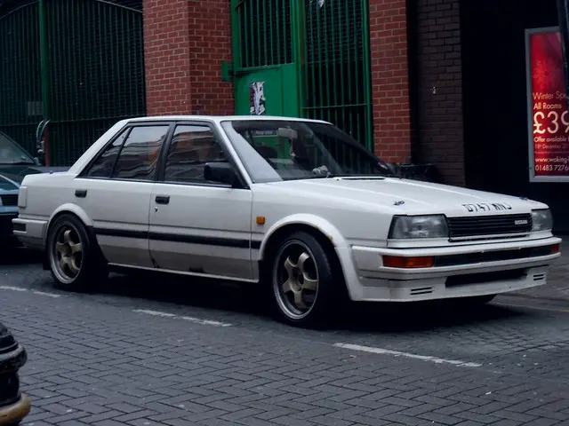 Nissan Bluebird Bluebird 1.8 GL 1
