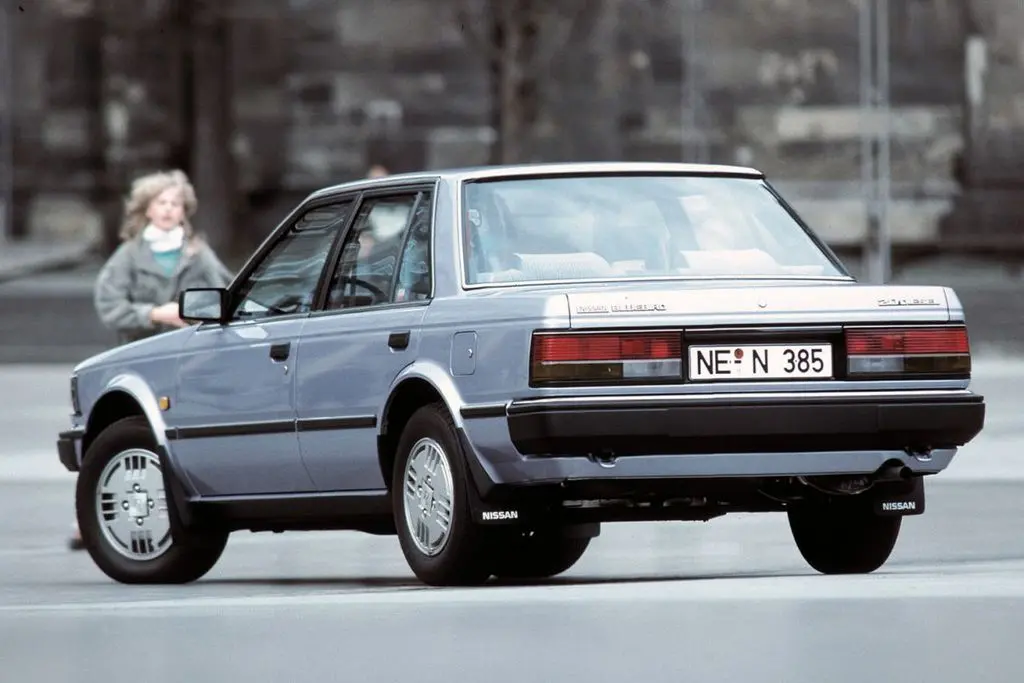 Nissan Bluebird Bluebird 2.0 GL 4