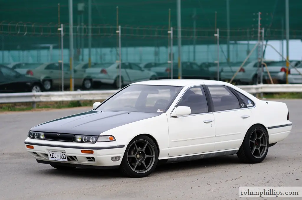 Nissan Cefiro Cefiro A31 2.5 6