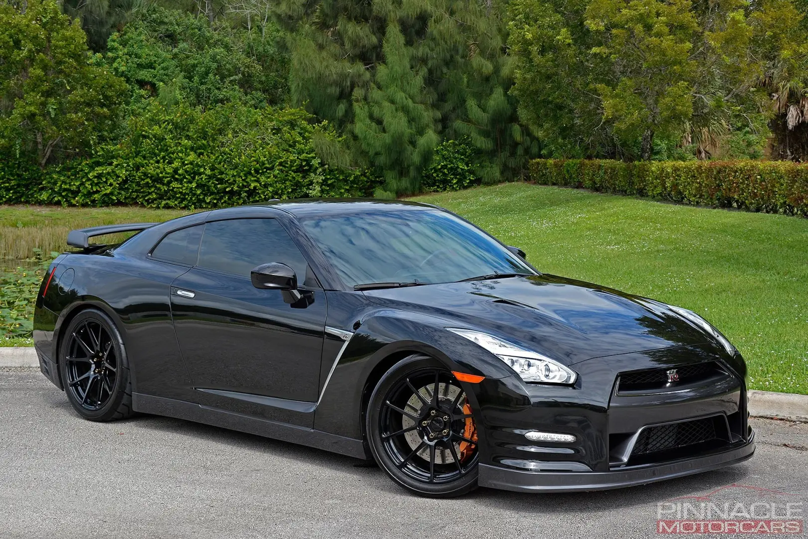 Nissan GT-R GT-R 3.8 R35 Black Edition 4