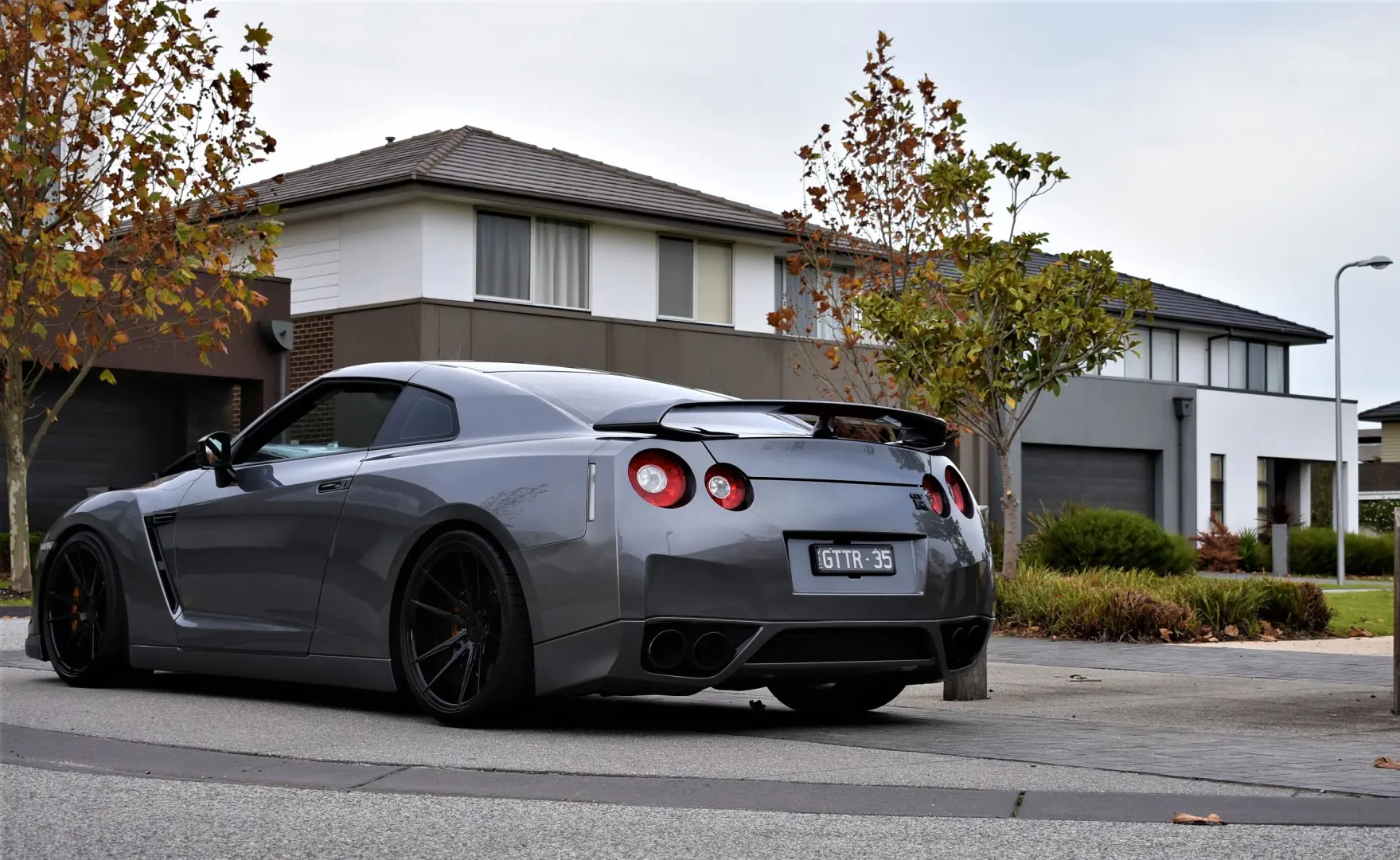 Nissan GT-R GT-R 3.8 R35 Premium Edition 5