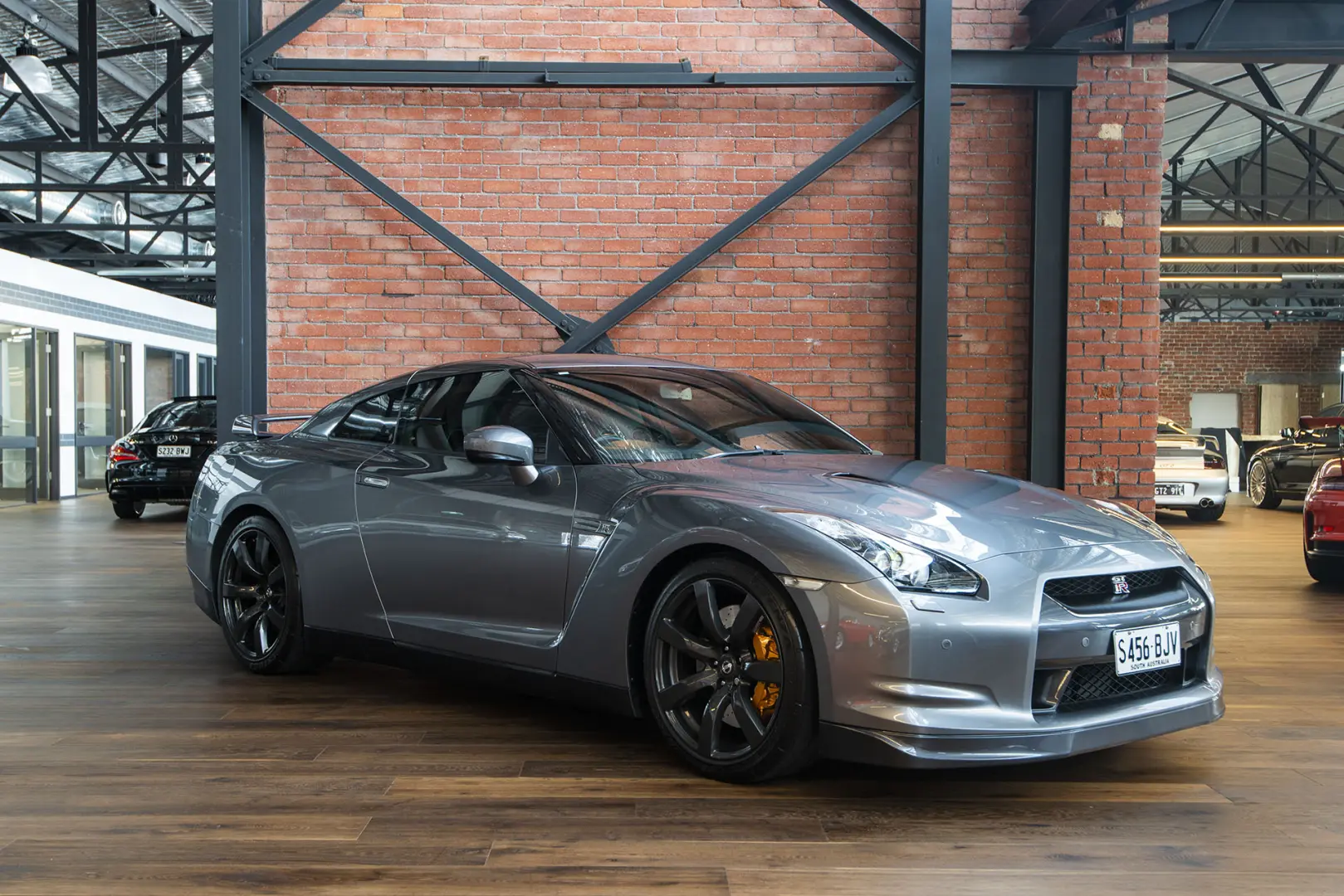 Nissan GT-R GT-R 3.8 R35 Premium Edition 7