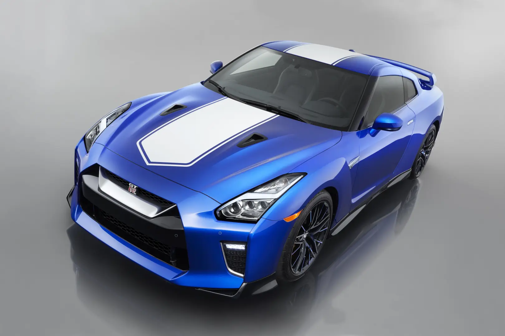 Nissan GT-R GT-R 3.8 V6 4WD R35 50TH Anniversary Edition 2