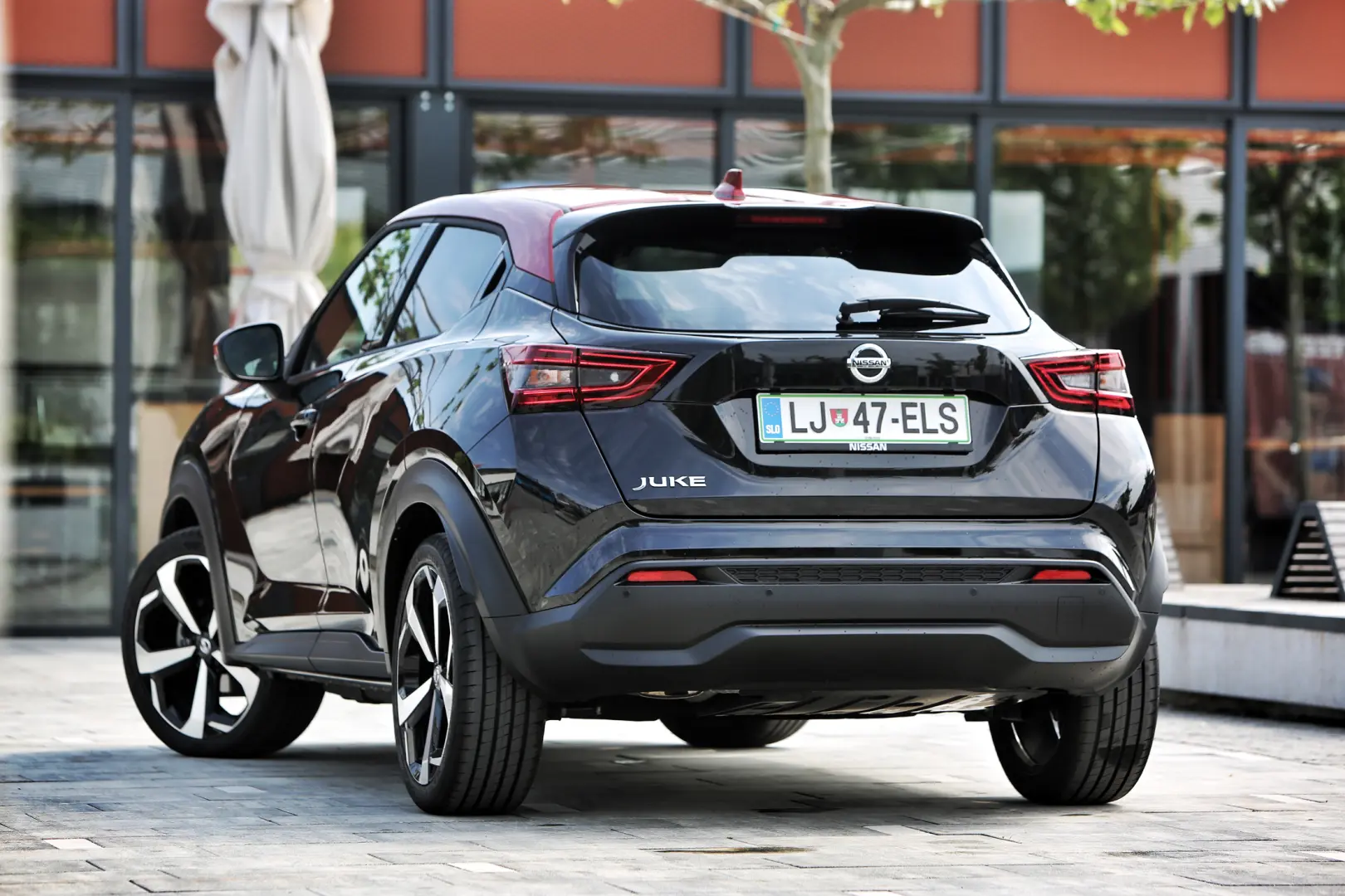 Nissan Juke Juke 1.0 DIG-T Tekna DCT 5