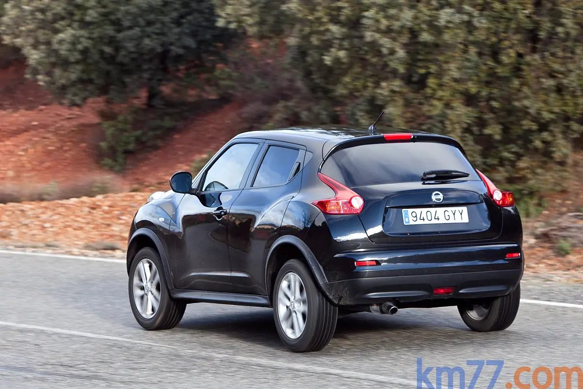 Nissan Juke Juke 1.6 4x2 Shiro CVT 3