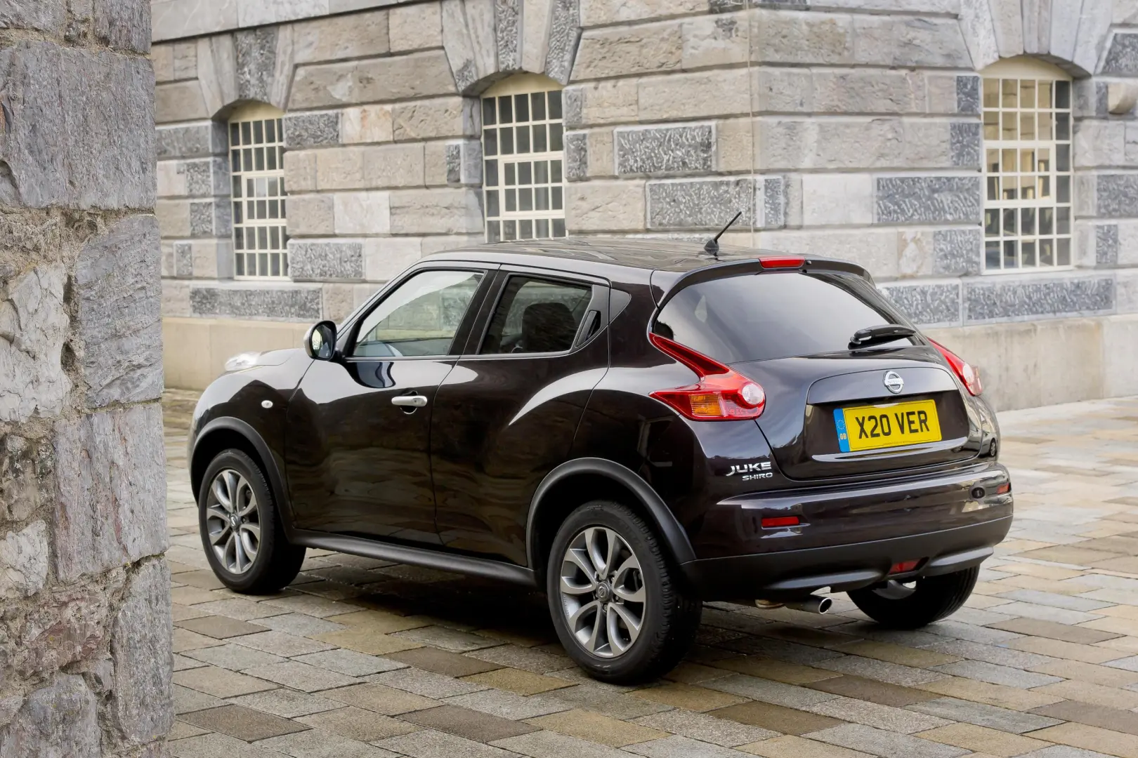 Nissan Juke Juke 1.6 4x2 Shiro CVT 7