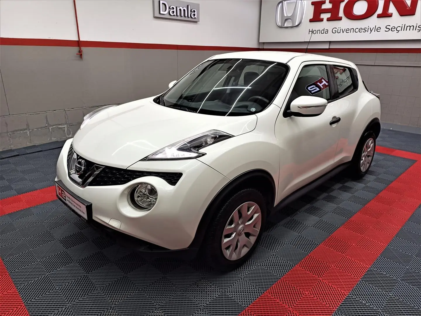 Nissan Juke Juke 1.6 4x2 Visia 6