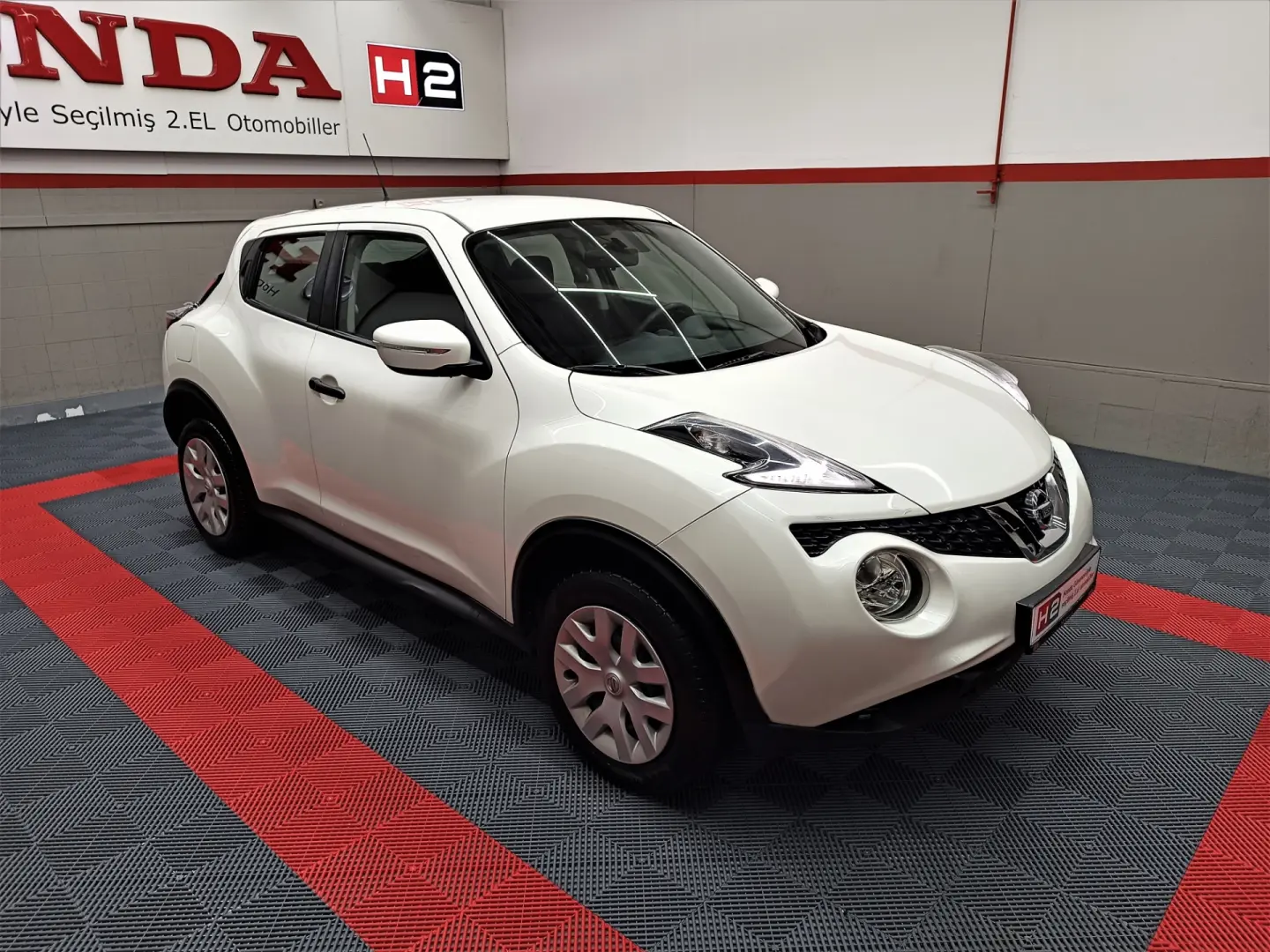 Nissan Juke Juke 1.6 4x2 Visia 7